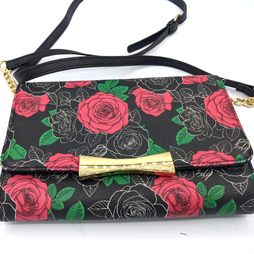 NWOT Betsey Johnson crossbody purse